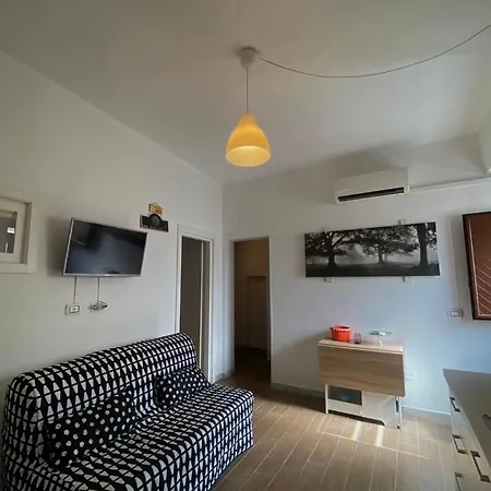 Casa Arancina A *